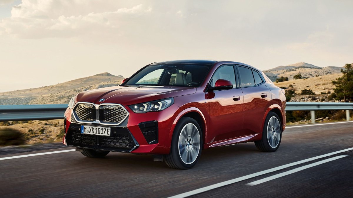 BMW X2