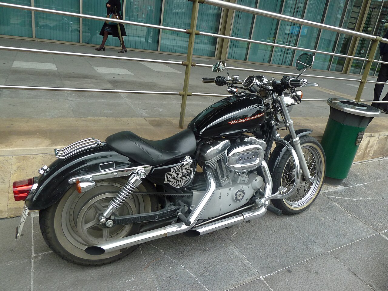 Harley-Davidson Sportster 883