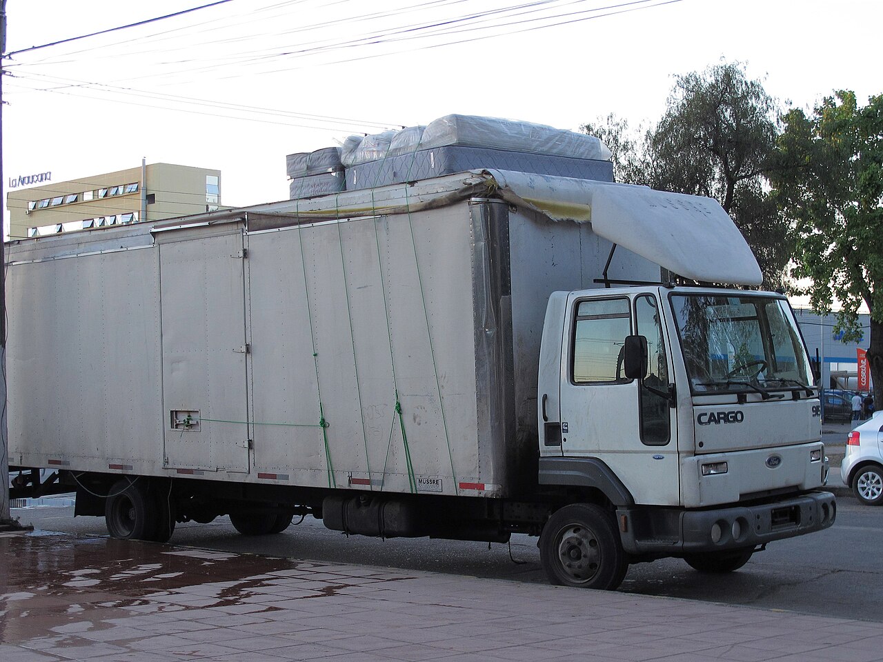 Ford Cargo 915