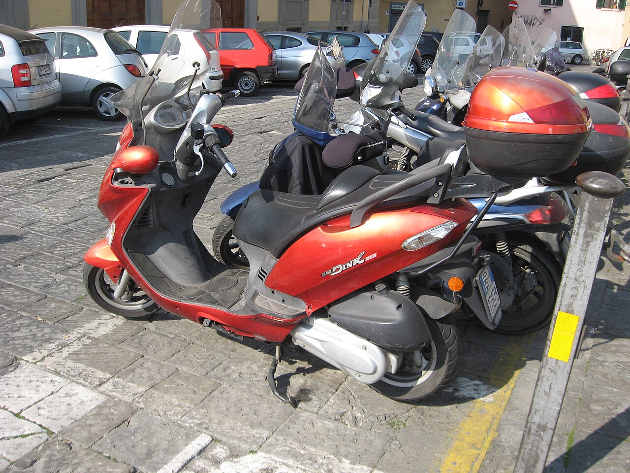 Kymco Grand Dink 250
