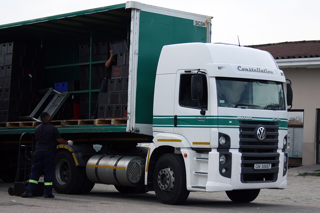 Volkswagen Constellation 19.320