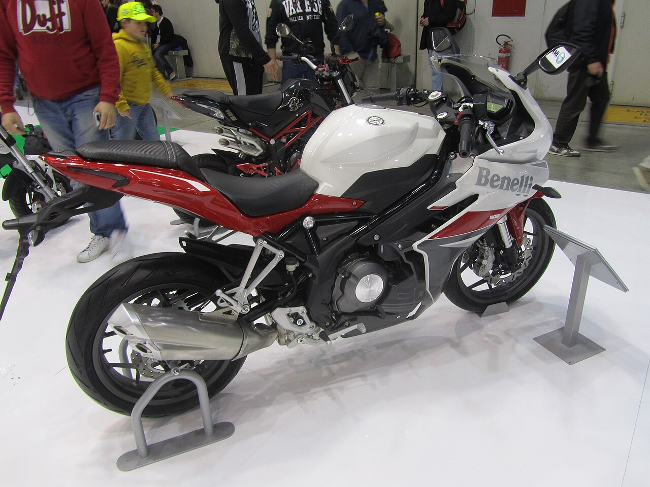 Benelli 302 R