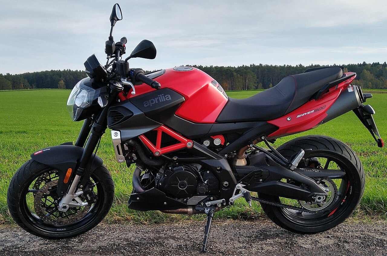 Aprilia Shiver 900