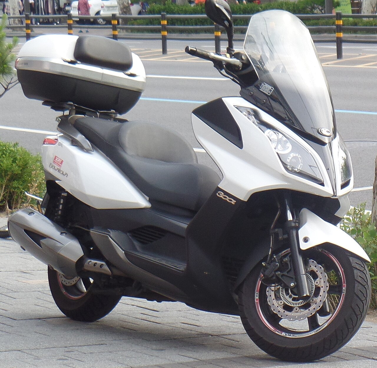 Kymco Downtown 300i