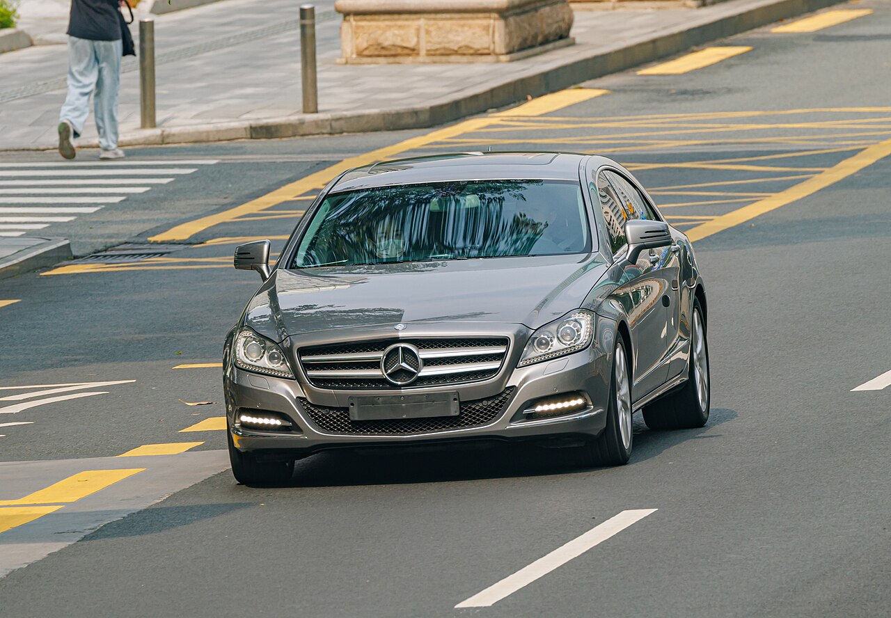Mercedes-Benz CLS